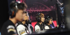 最终阵容锁定！T1战队官宣S15大名单，Faker领衔主力五人组不变